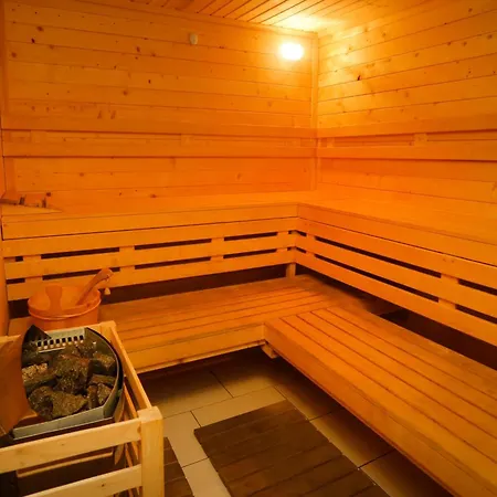 Cruceiro De Hostel O Pedrouzo